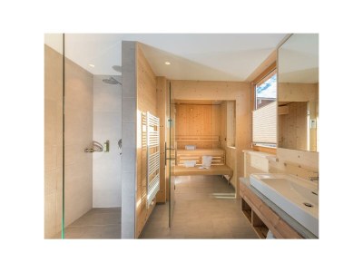 Apartment Chalet Apartment, Dusche, 2x WC, 1 Schlafraum - Features photo 87