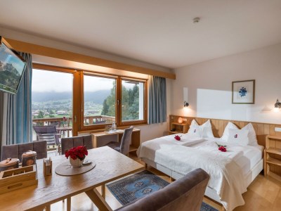 Apartment Deluxe Apartment im Gartenhotel Rosenhof - Features photo 85