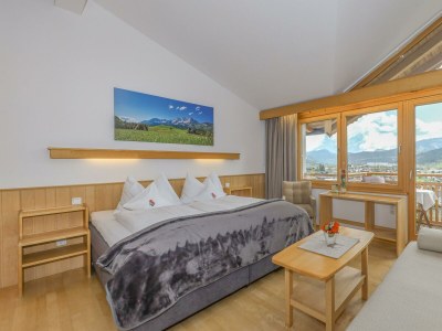 Apartment Deluxe Apartment im Gartenhotel Rosenhof - Features photo 97