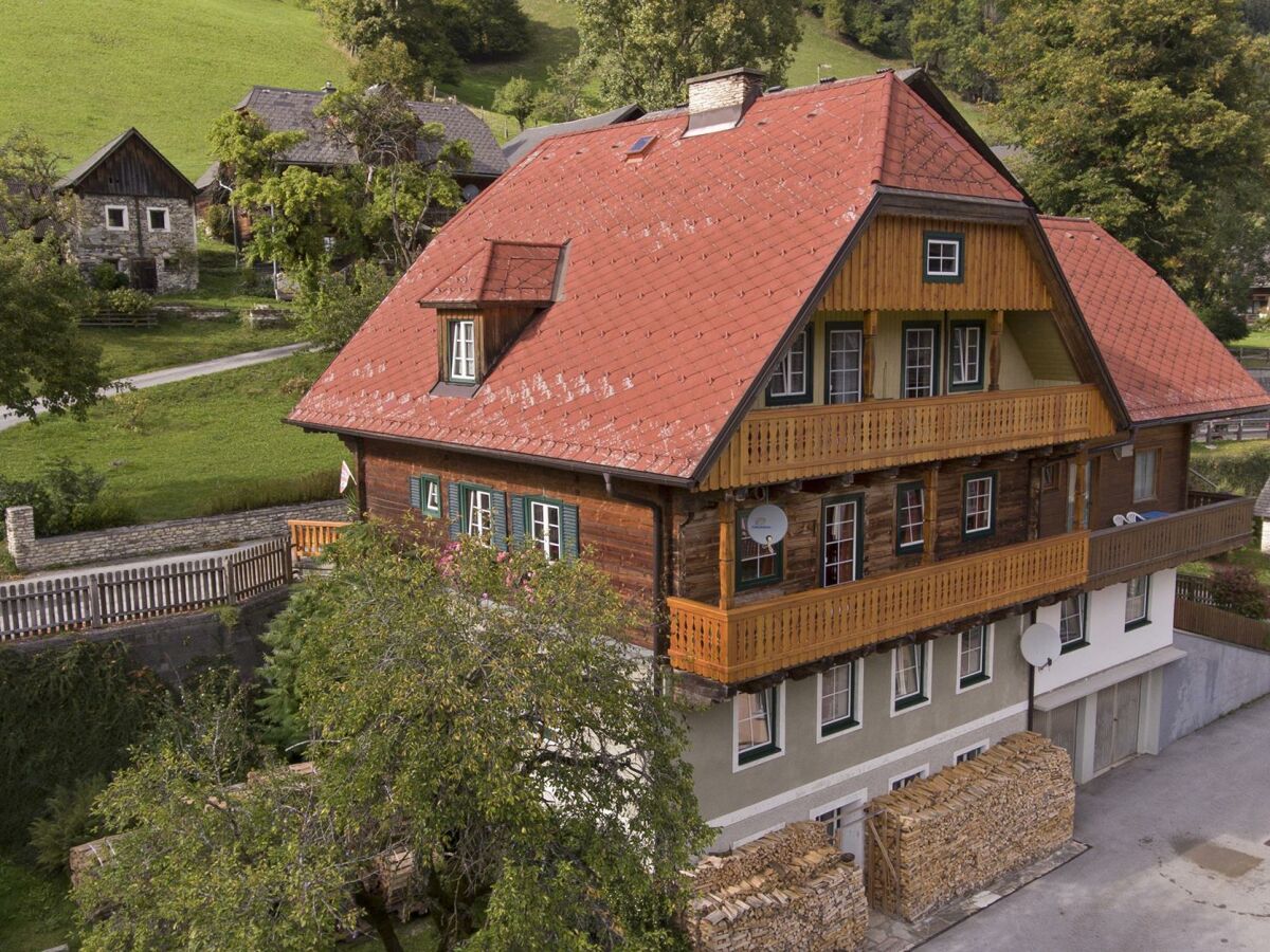 Holiday room Doppelzimmer mit Schlafcouch  Dusche, WC - Outdoor photo 4