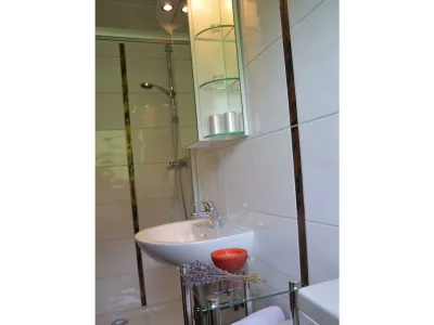 Holiday room Zimmer 2 - Doppelzimmer, Dusche, WC - Features photo 19