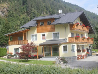 Holiday room Familienzimmer mit Dusche, WC u.  Balkon 2-4 Pers. - Outdoor photo 2