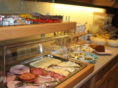 Holiday room Familienzimmer mit Dusche, WC u.  Balkon 2-4 Pers. - Outdoor photo 25