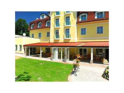 Holiday room Einzelzimmer mit Dusche, WC, Standard - Outdoor photo 5