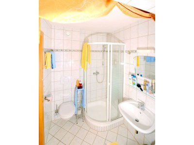 Holiday room Einzelzimmer mit Dusche, WC, Standard - Features photo 30