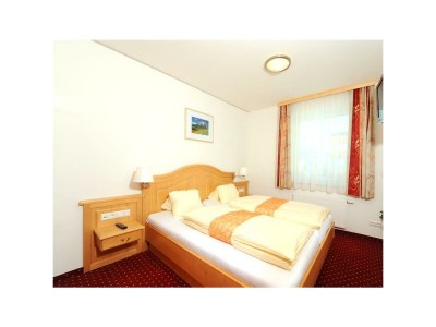 Holiday room Familienzimmer, Dusche, WC, Komfort - Features photo 29