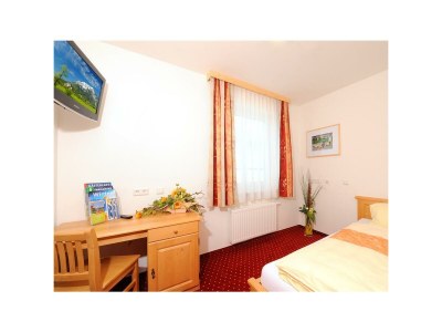 Holiday room Familienzimmer, Dusche, WC, Komfort - Features photo 30