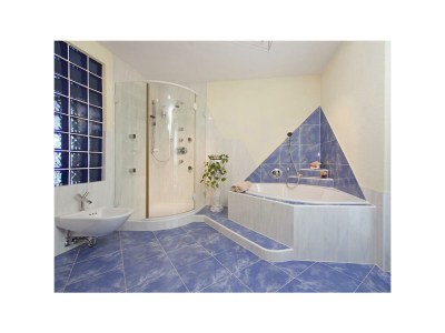 Apartment Appartement/Fewo, Dusche und Bad, WC, 3 Schlafräum - Outdoor photo 3