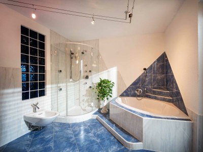 Apartment Appartement/Fewo, Dusche und Bad, WC, 3 Schlafräum - Outdoor photo 7