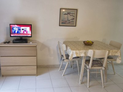 Holiday apartment "ML" at Casa Furrer - Features photo 7