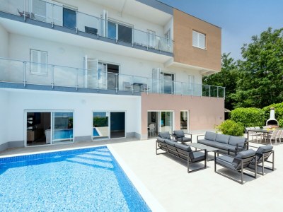 Villa Villa THALASSA mit beheiztem Pool und Meerblick bei Opatija - Outdoor photo 11