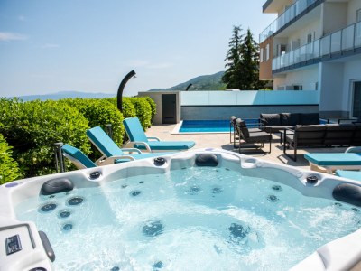 Villa Villa THALASSA mit beheiztem Pool und Meerblick bei Opatija - Outdoor photo 16