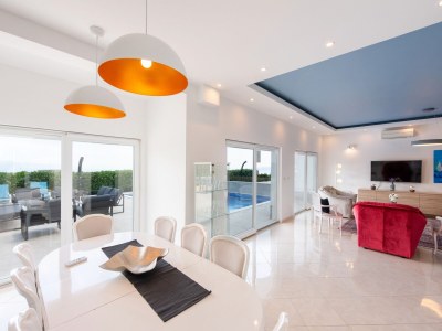 Villa Villa THALASSA mit beheiztem Pool und Meerblick bei Opatija - Features photo 22