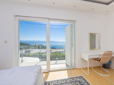 Villa Villa THALASSA mit beheiztem Pool und Meerblick bei Opatija - Features photo 39