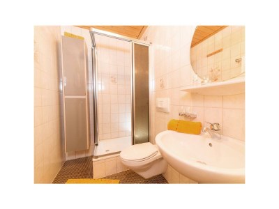 Apartment Apartment - 1 Schlafraum  DU/WC  "Typ 4" - Features photo 10