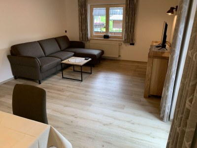 Apartment Apartment - 1 Schlafraum  DU/WC  "Typ 4" - Features photo 13