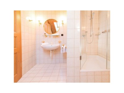 Apartment Apartment - Wohn-Schlafraum  DU/WC  "Typ 2" - Outdoor photo 8