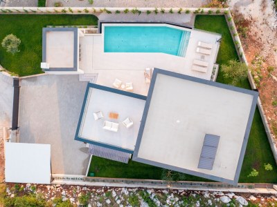 Villa rOvni - Outdoor photo 4