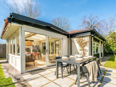 Holiday house Bongerd 26 Beach Lodge - Outdoor photo 2