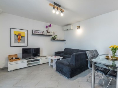 Villa Villa Grguci with Private Pool - Features photo 20