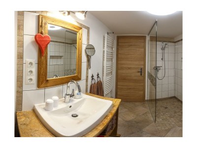 Apartment Appartement, Dusche, Bad, WC, 3 Schlafräume in St. Johann in Tirol - Apartment