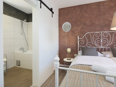 Holiday house Simuni - Features photo 24