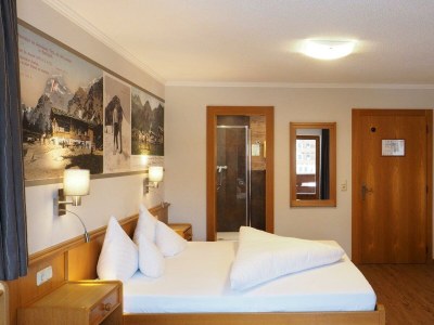 Holiday room Komfortzimmer L (Seeblick) - Features photo 20