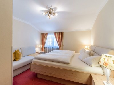 Apartment Ferienwohnung Bergheim - Features photo 37