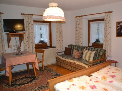 Holiday room Vierbettzimmer mit Dusche - Features photo 22