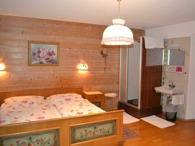 Holiday room Vierbettzimmer mit Dusche - Features photo 23