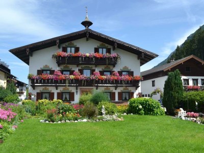 Holiday room Dreibettzimmer mit Dusche und WC - Outdoor photo 4