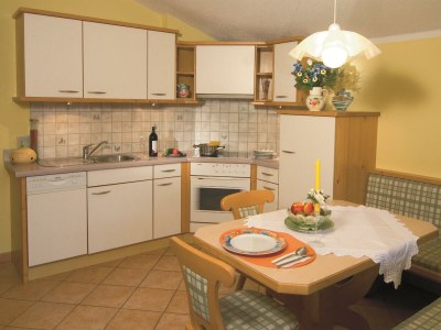 Apartment Ferienwohnung für 2 bis 4 Personen - Features photo 4