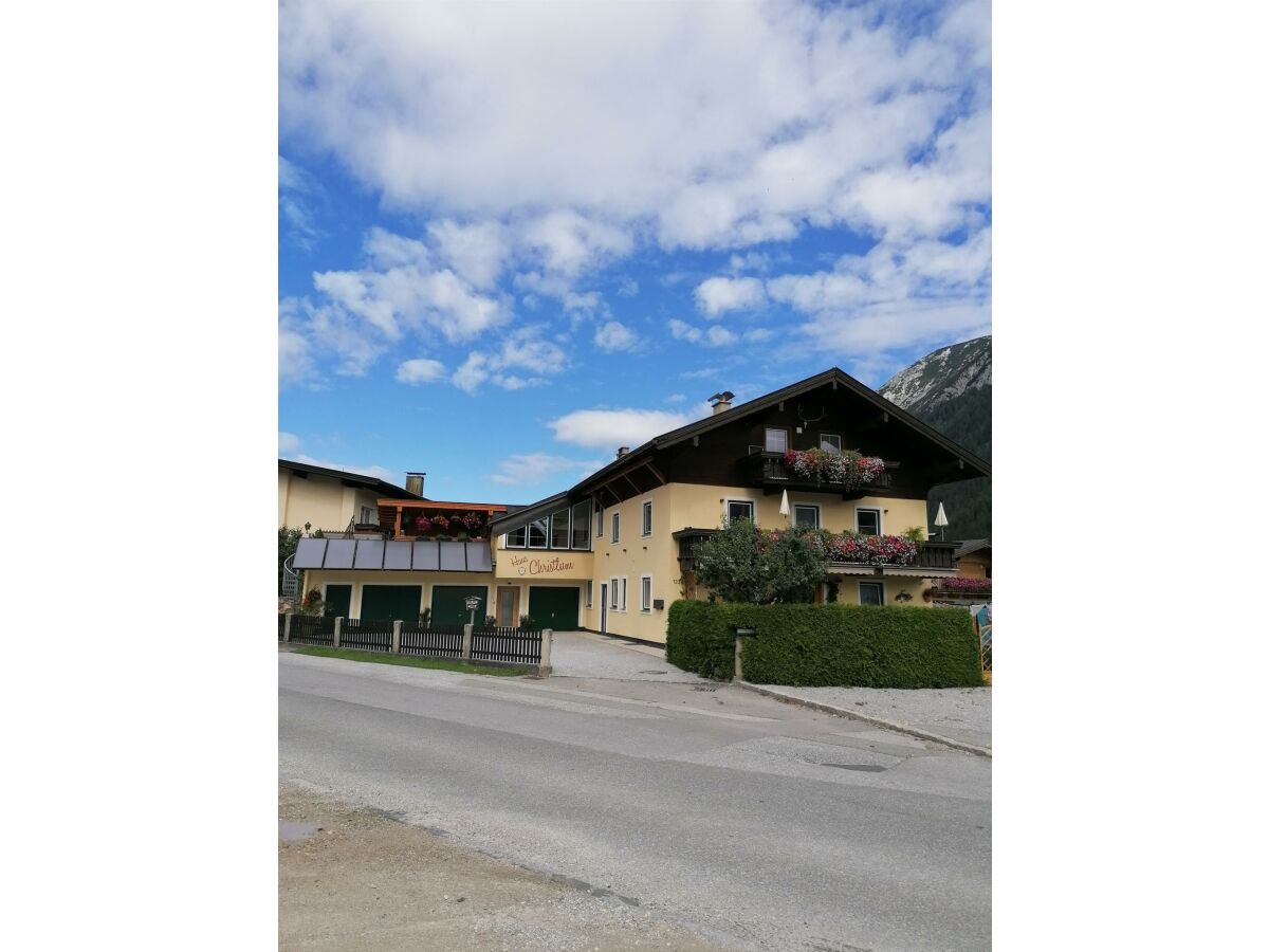 Apartment Appartement Karwendel (ab 4 Nächte) - Outdoor photo 2