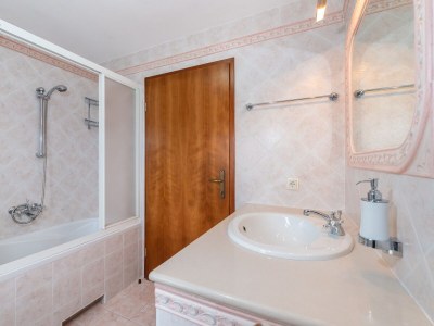 Holiday house Casa LenÃ¹ with pool and stunning sea view - Features photo 20