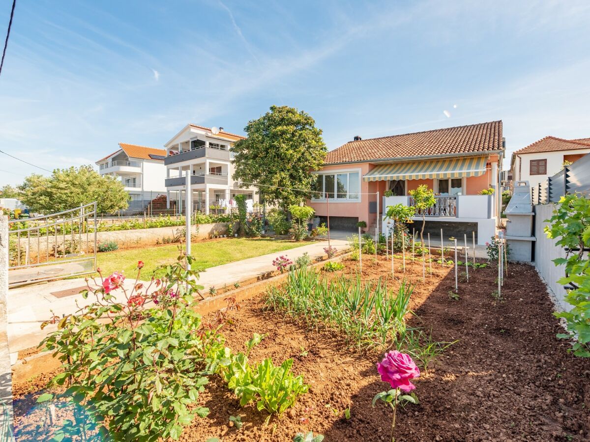 Apartment Holiday House Anica - Outdoor photo 3