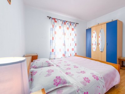 Apartment Holiday House Anica - Features photo 13