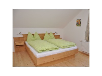 Holiday room Fewo Bosruck, Toilette und Bad/Dusche getrennt in Roßleithen - Holiday room