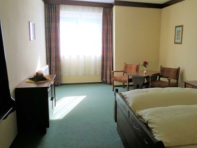 Holiday room Doppelzimmer, Dusche oder Bad, WC - Features photo 42