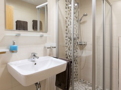 Holiday room Doppelzimmer 1 mit Dusche, WC - Features photo 31