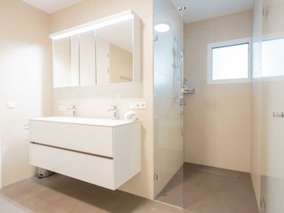 Apartment TOP 7+8, Dusche und Bad, WC, 1 Schlafraum, 54m² - Outdoor photo 29