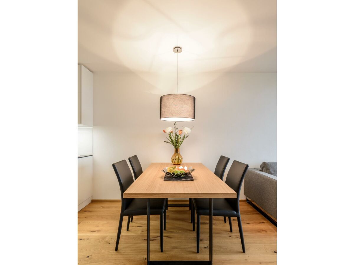 Apartment TOP 6, Dusche und Bad, WC, 2 Schlafräume, 89m²