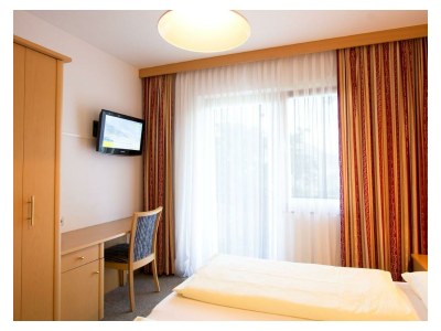 Holiday room Einzelzimmer mit Dusche, WC - Features photo 26