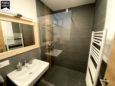 Apartment Apartment 2 mit Terrasse Dusche, WC, 1 Schlafraum - Features photo 35