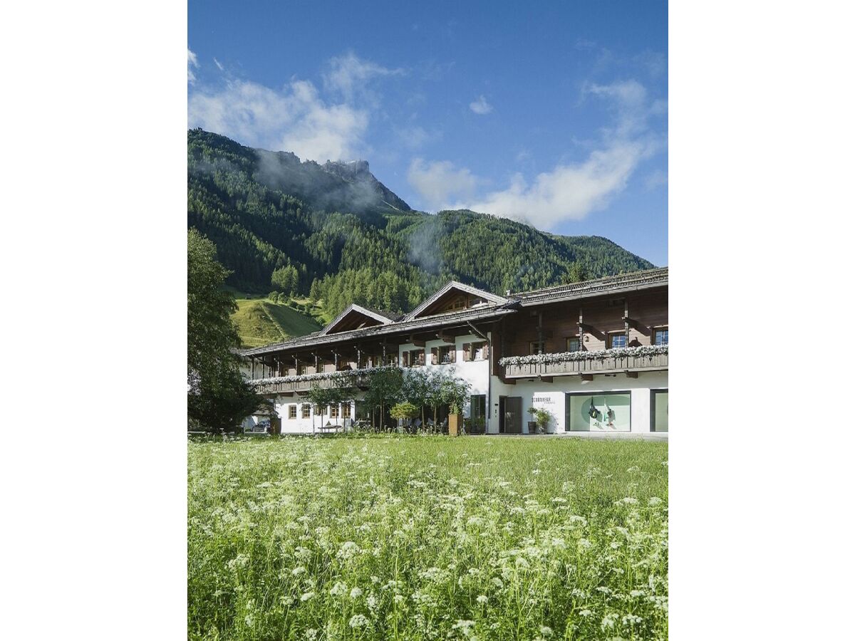 Apartment Zimmer Zuckerhütl