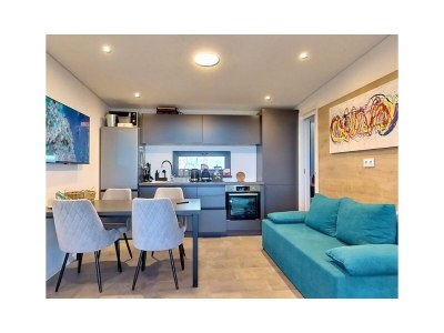 Mobile home Kashhouse Luxury Mobile Home - Features photo 18