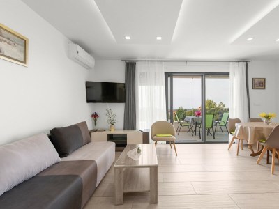 Apartment Apart Residence Blue Sea  - One Bedroom A3 with Balcony - Sea View - Features photo 13