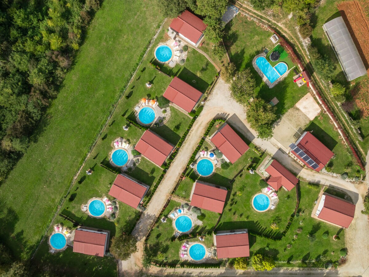 Holiday house Holiday Park Village Jelovci - Holiday House Jelovci No.1 - Outdoor photo 3