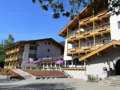 Apartment Appartement/Fewo, Küche, WZ, 3 SZ, 3DU/WC, Balkon in St. Ulrich am Pillersee - Apartment