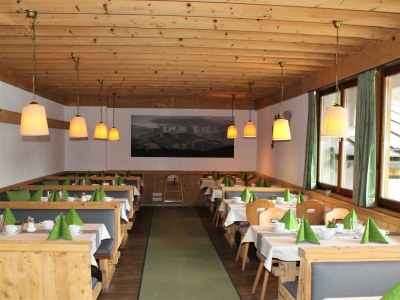 Apartment Appartement/Fewo, Küche, WZ, 3 SZ, 3DU/WC, Balkon - Outdoor photo 12