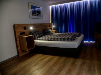 Apartment Appartement/Fewo, Küche, WZ, 3 SZ, 3DU/WC, Balkon - Outdoor photo 21